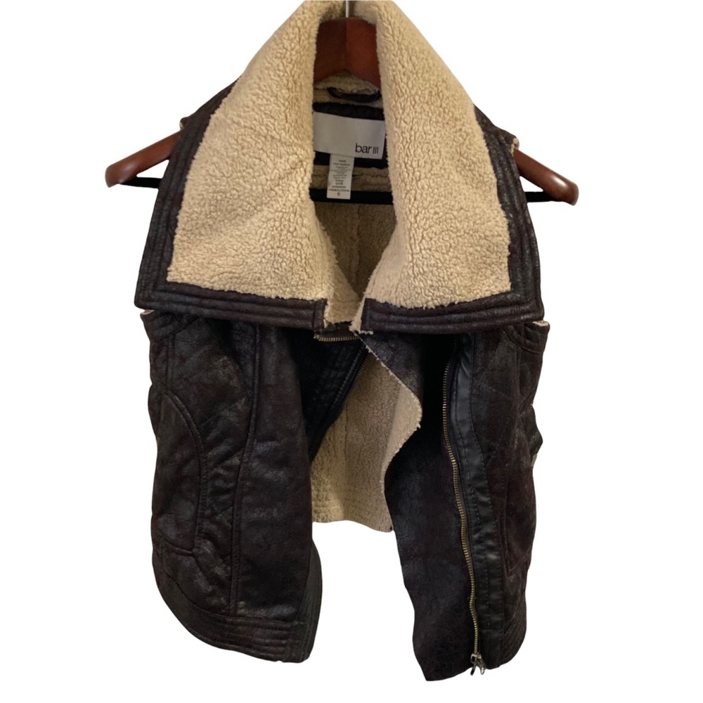 Bar III Vest Small